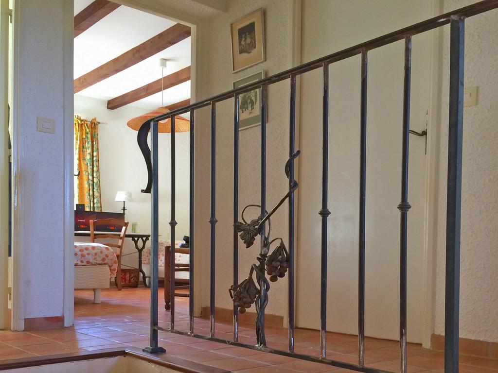 Lovely G Te With Private Pool Montagnac  Extérieur photo