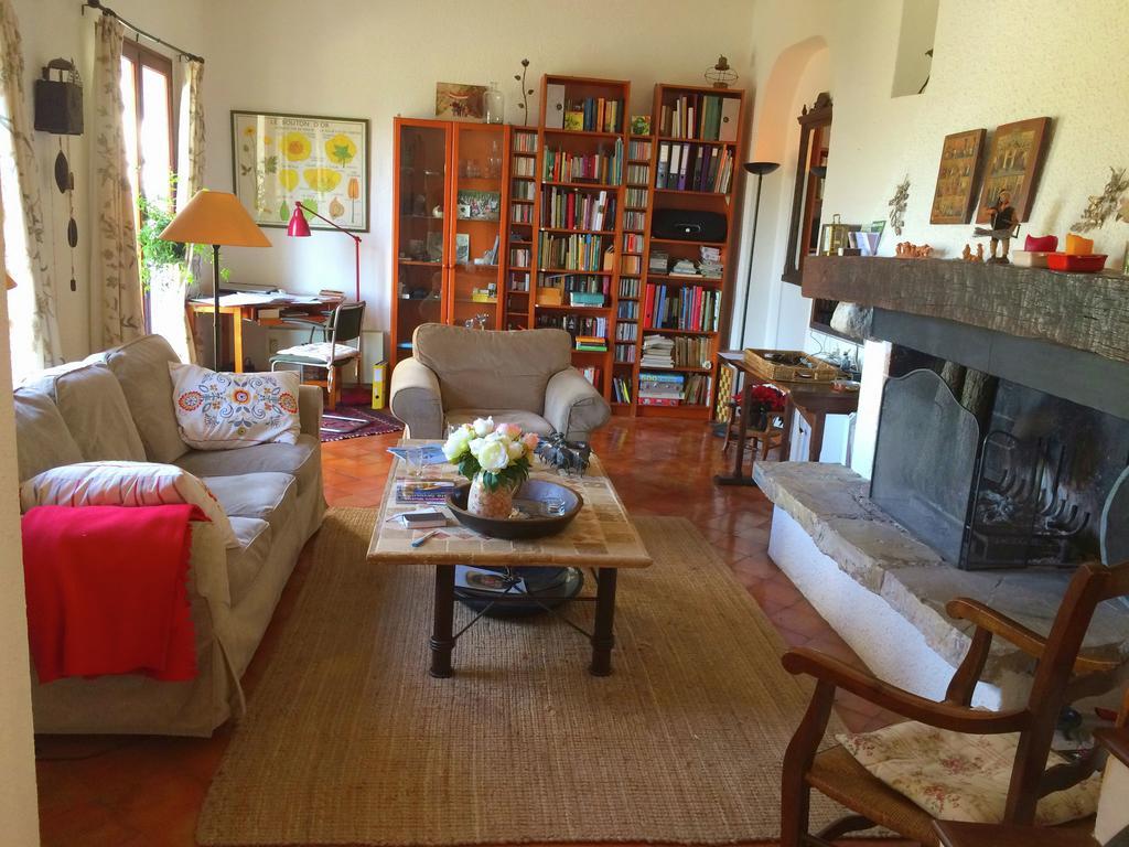 Lovely G Te With Private Pool Montagnac  Extérieur photo